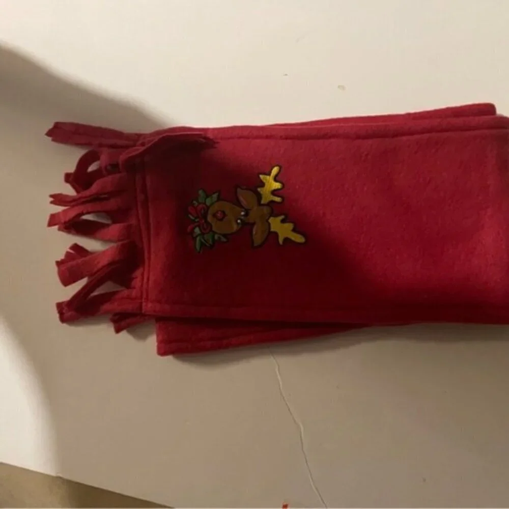 Set of Four Assorted Fleece Scarfs